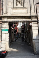 178678