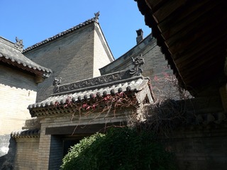 169425