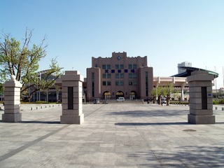 199381