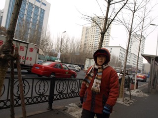 172112