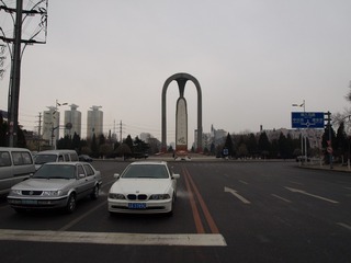 172111
