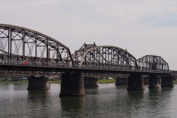 142035