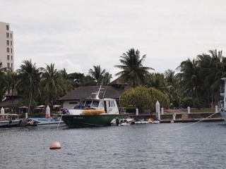 158164