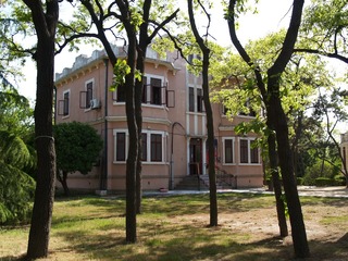 199368