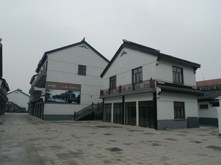 170073