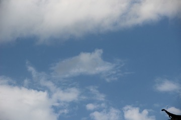497122