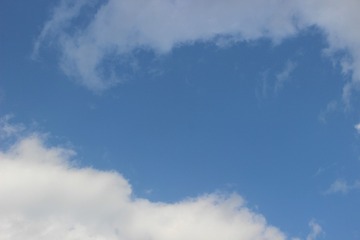 497121