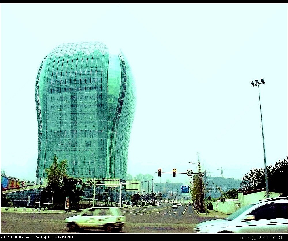 RDSD-30东大路的新建筑