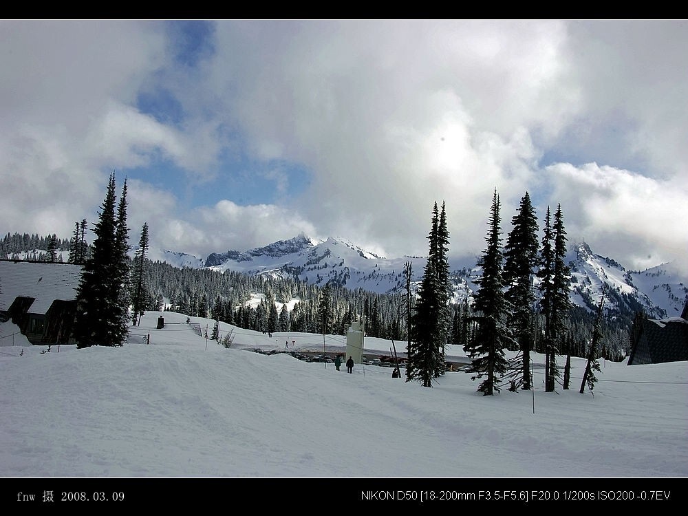 MX-28来到高山滑雪场