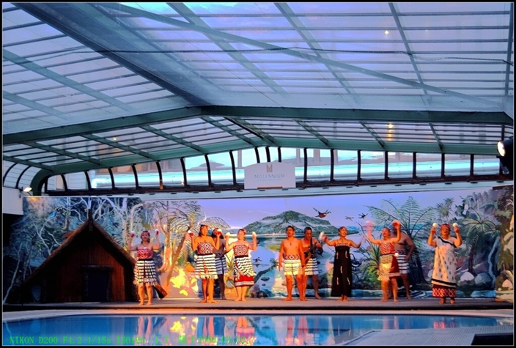 AZ-42快乐土著民族的轻歌曼舞