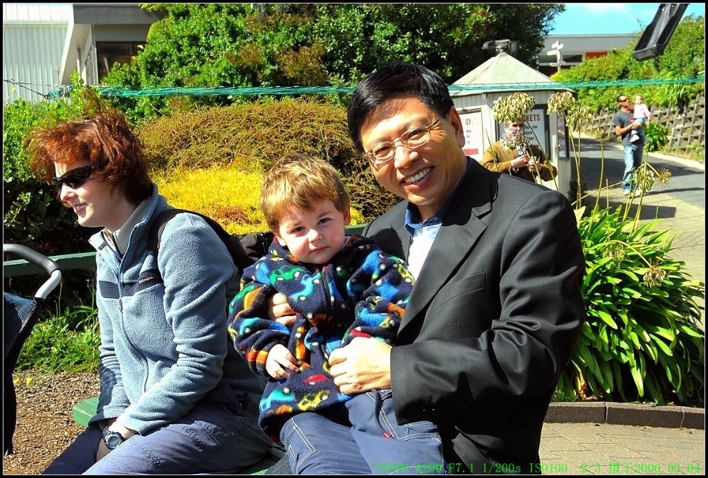 AZ-48澳大利亚民族和谐:攀枝花钢铁公司副总访问澳矿。
