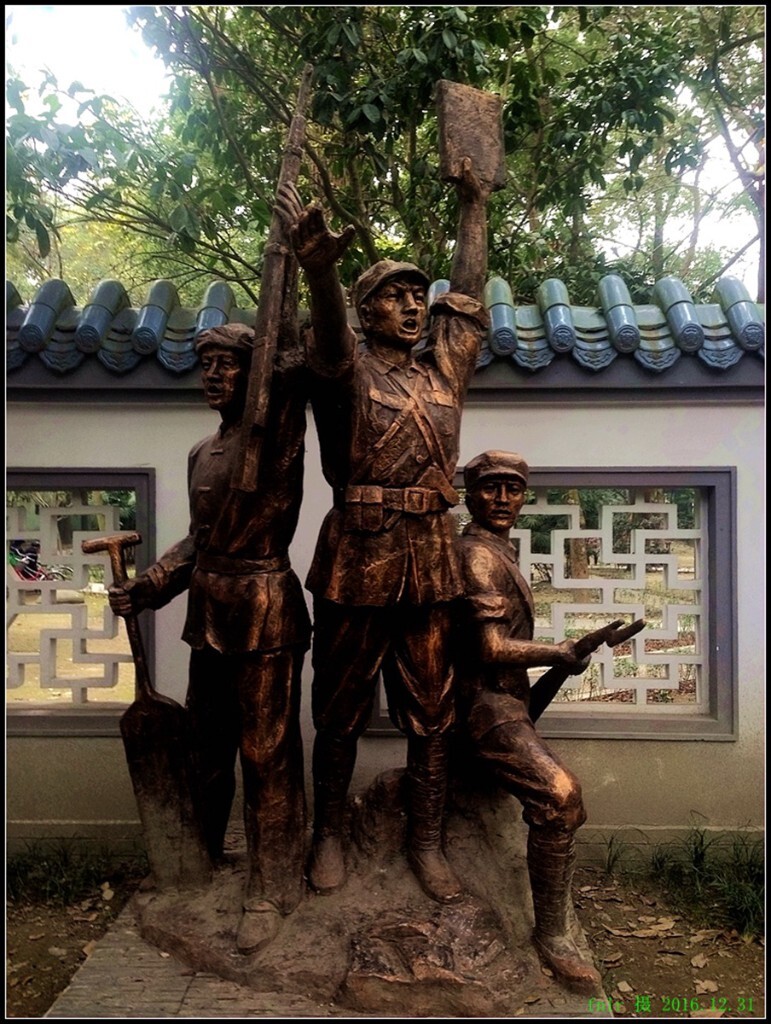 PDTC-23工农兵抗日雕塑