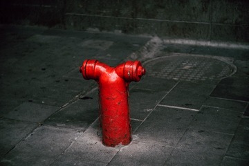 1305