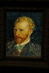 1000087995