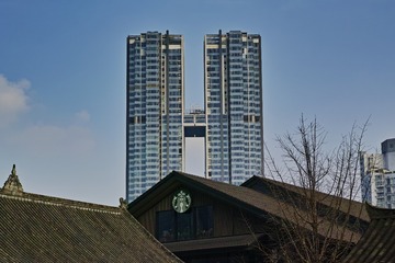 17637