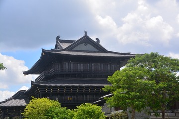 180248