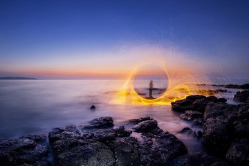 1409193