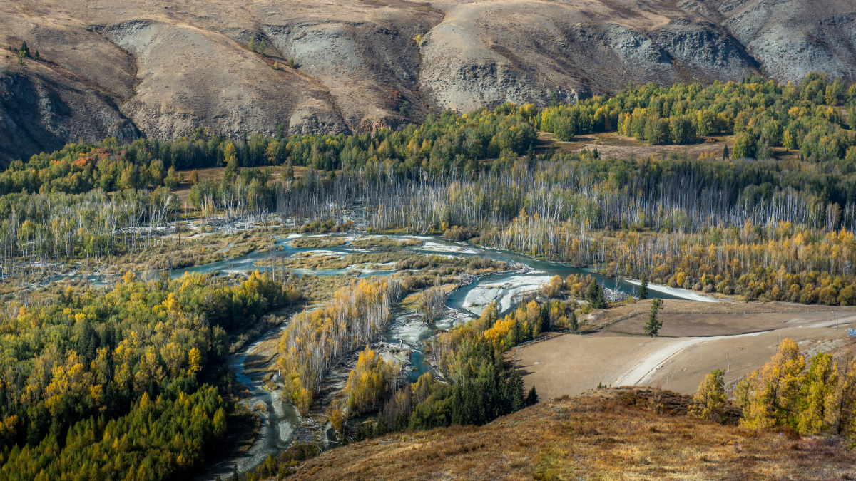 新疆白哈巴(中哈边界大峡谷) - 武汉江山 - 图虫