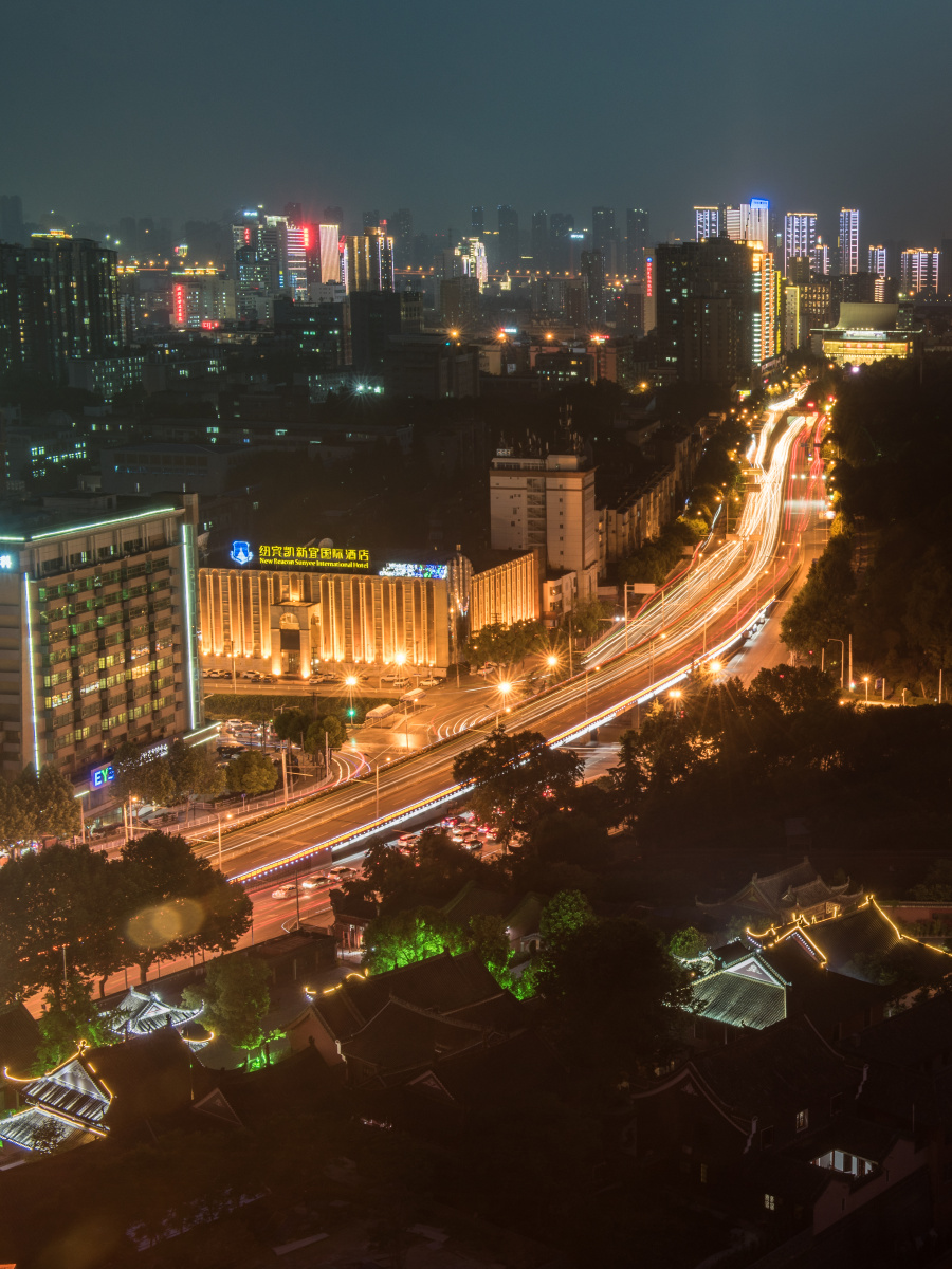夜景武汉大东门