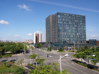 1053477