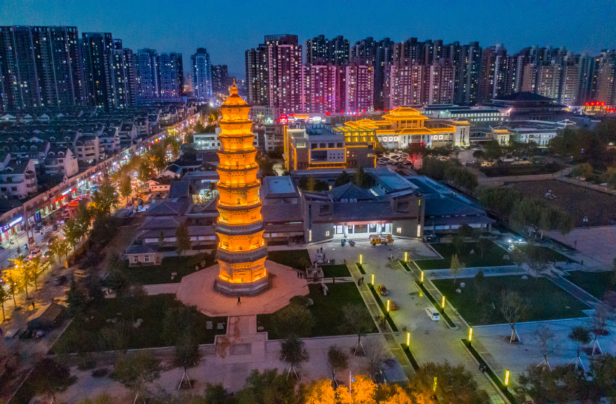 山东滕州龙泉广场航拍夜景龙泉塔