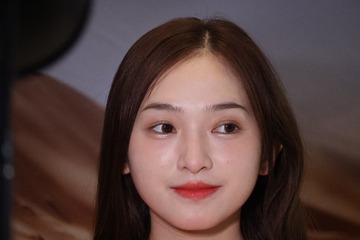 418117
