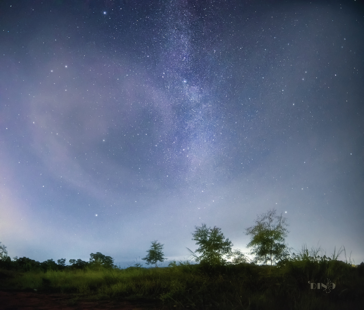 云卷星河,比心