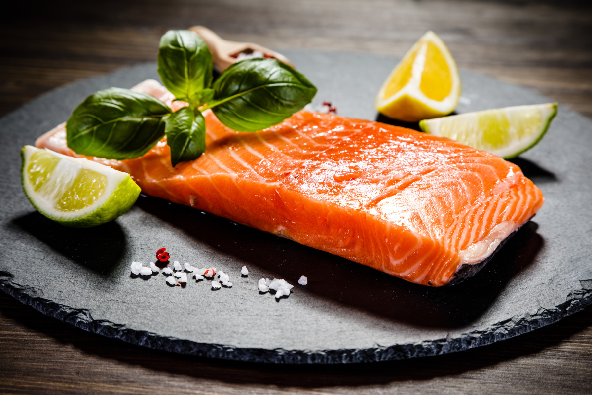 三文鱼 - 吾月概念摄影 - 图虫