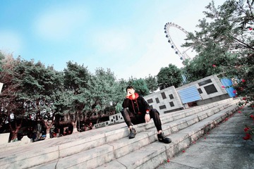 001