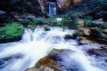 6D95D4E5-9DBF-4FE5-9081-3C2854FFA12F/L0/001