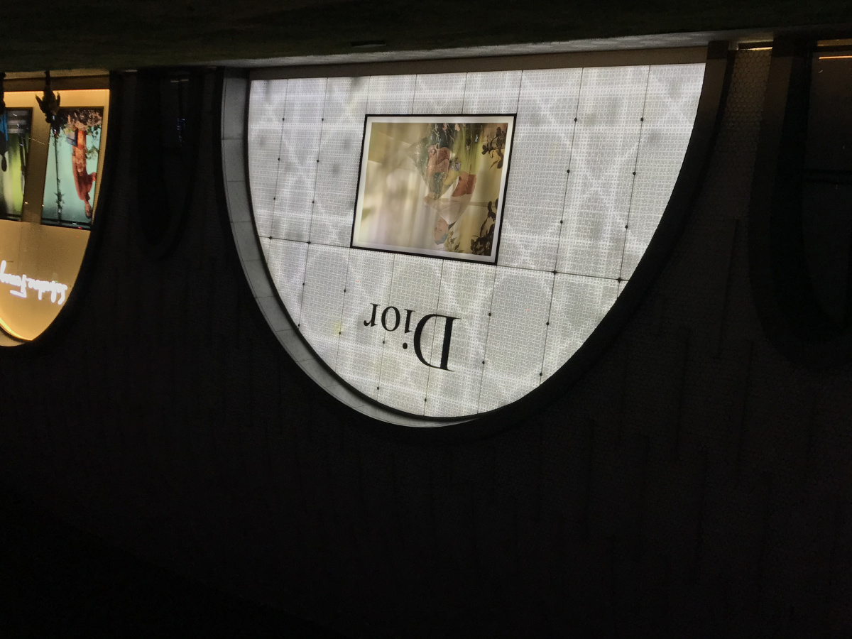 尚嘉中心lv大厦新虹桥广场