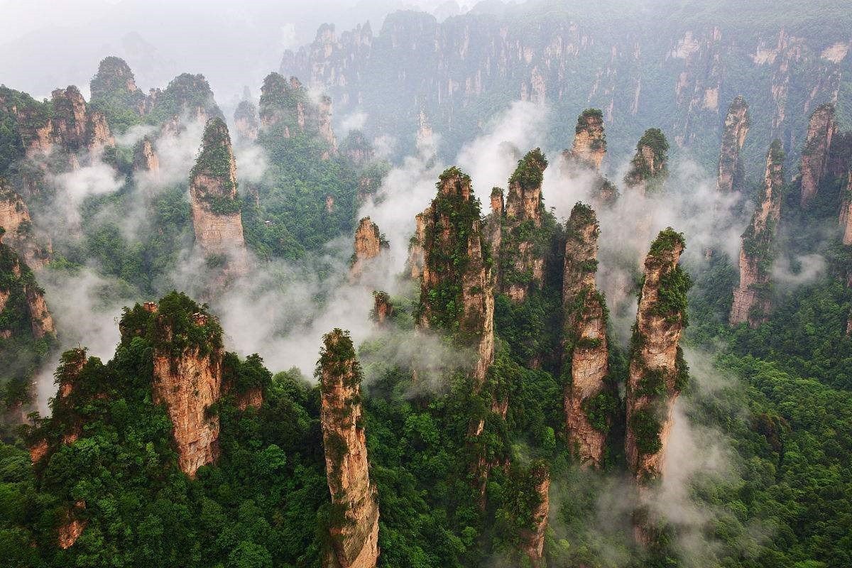 cp张家界天门山景区的绚丽奇景这个夏天一定要去亲自感受一下它的壮阔