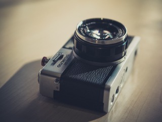380322