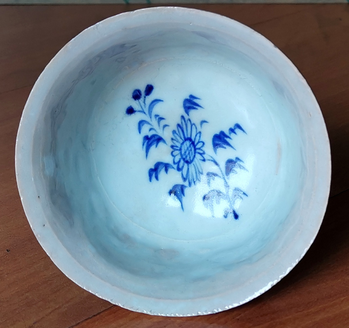 元青花外青花云龙纹内暗刻双龙纹杯心青花菊花纹高足杯碗67