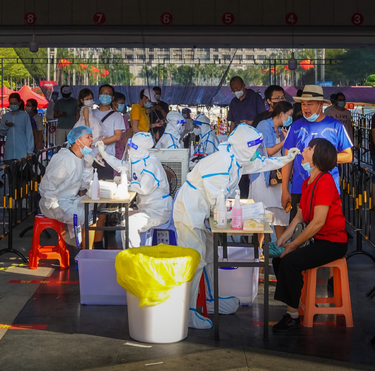 2021国庆佳节厦门市民同心战疫连续6轮全员核酸检测