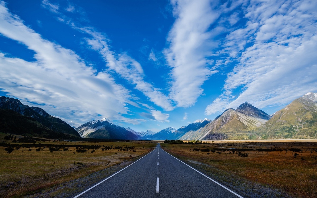 道路风光无限好