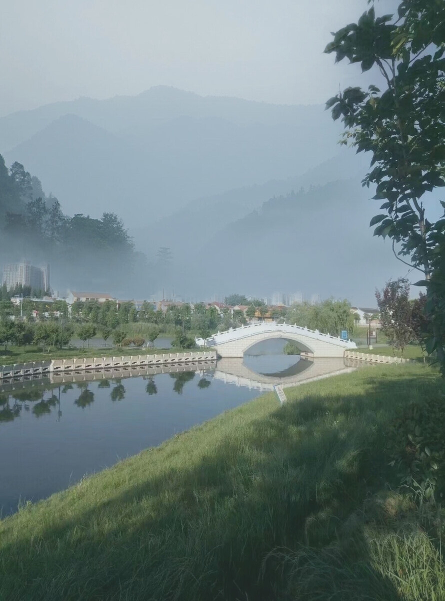 《濯清桥》,摄于江苏淮安古黄河河滨。