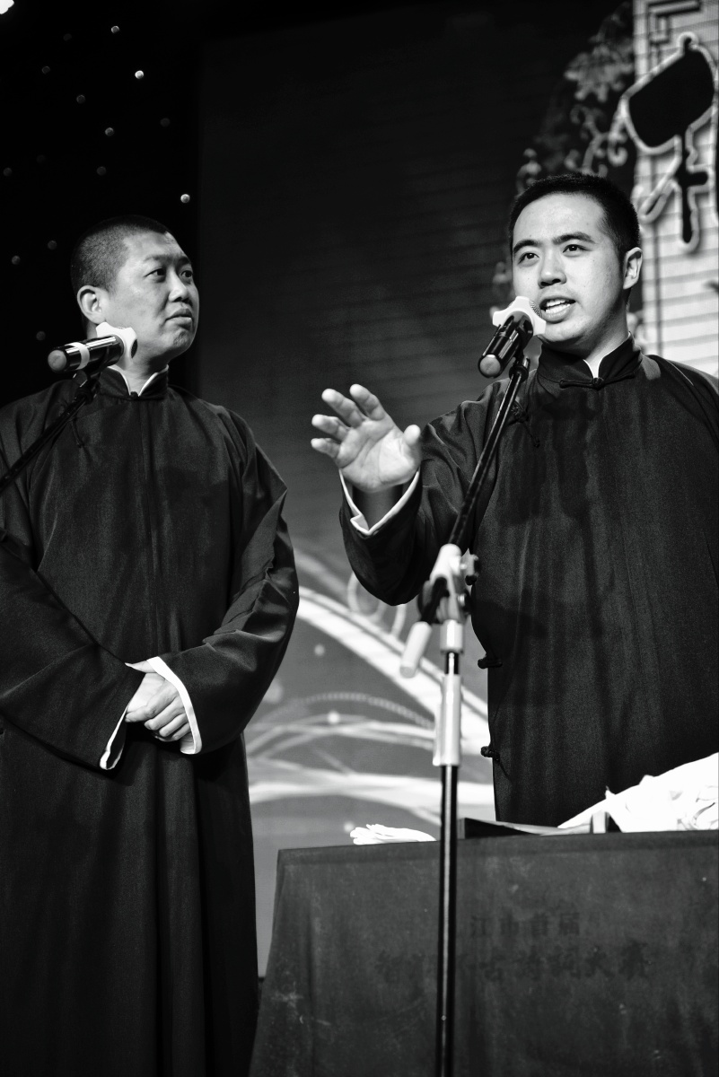 相声演员(师从表演艺术家王长林先生)