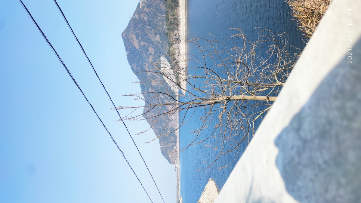 九峰水库饮用水源山美水美