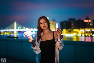 001