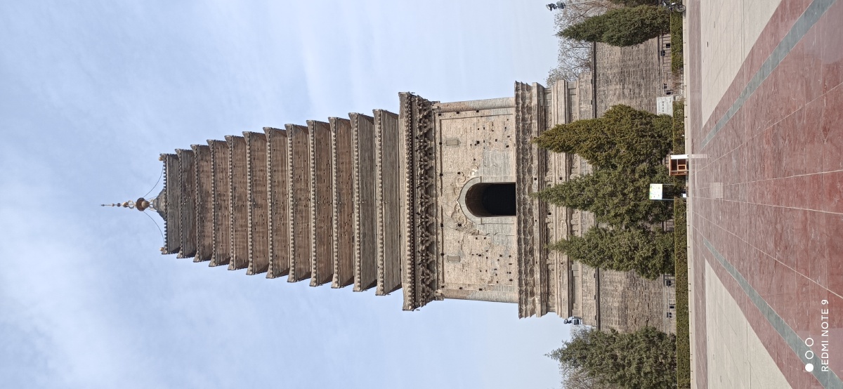 朝阳南塔建于辽代