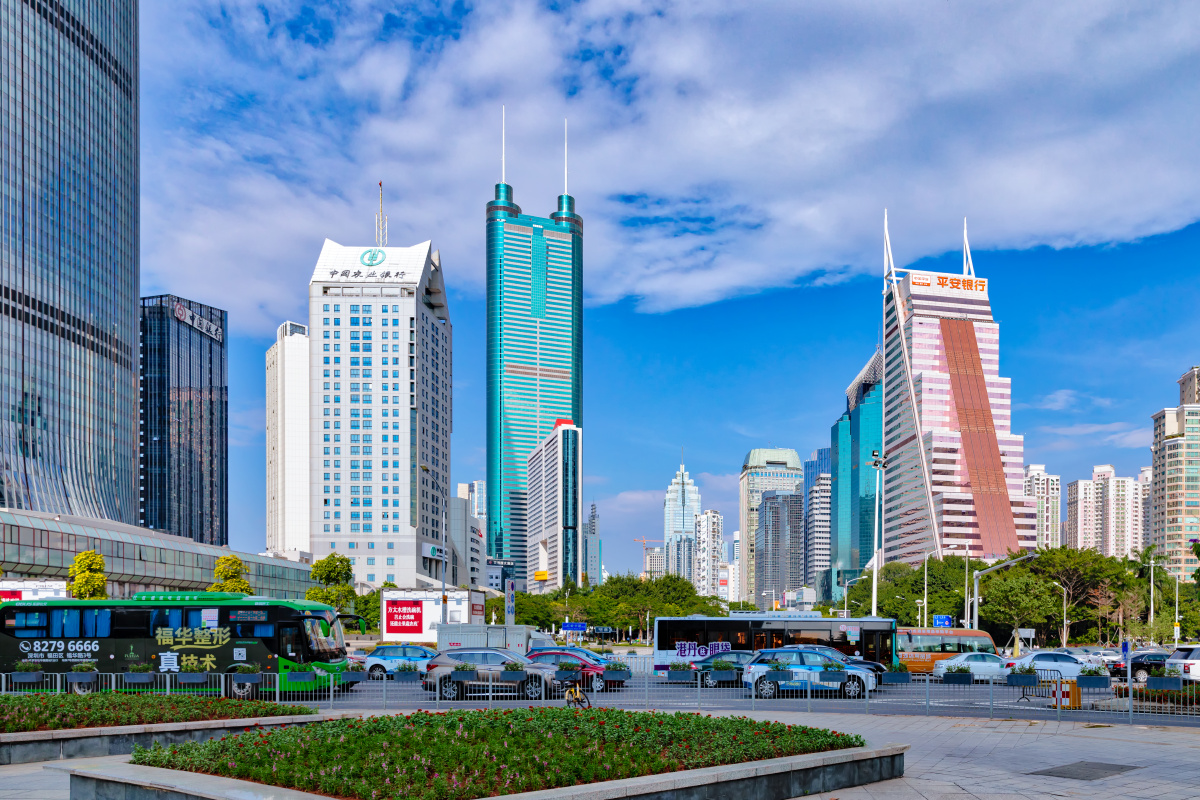 决定性瞬间建筑物大楼建设大厦城市楼地王大厦深圳高楼大厦摩天大楼