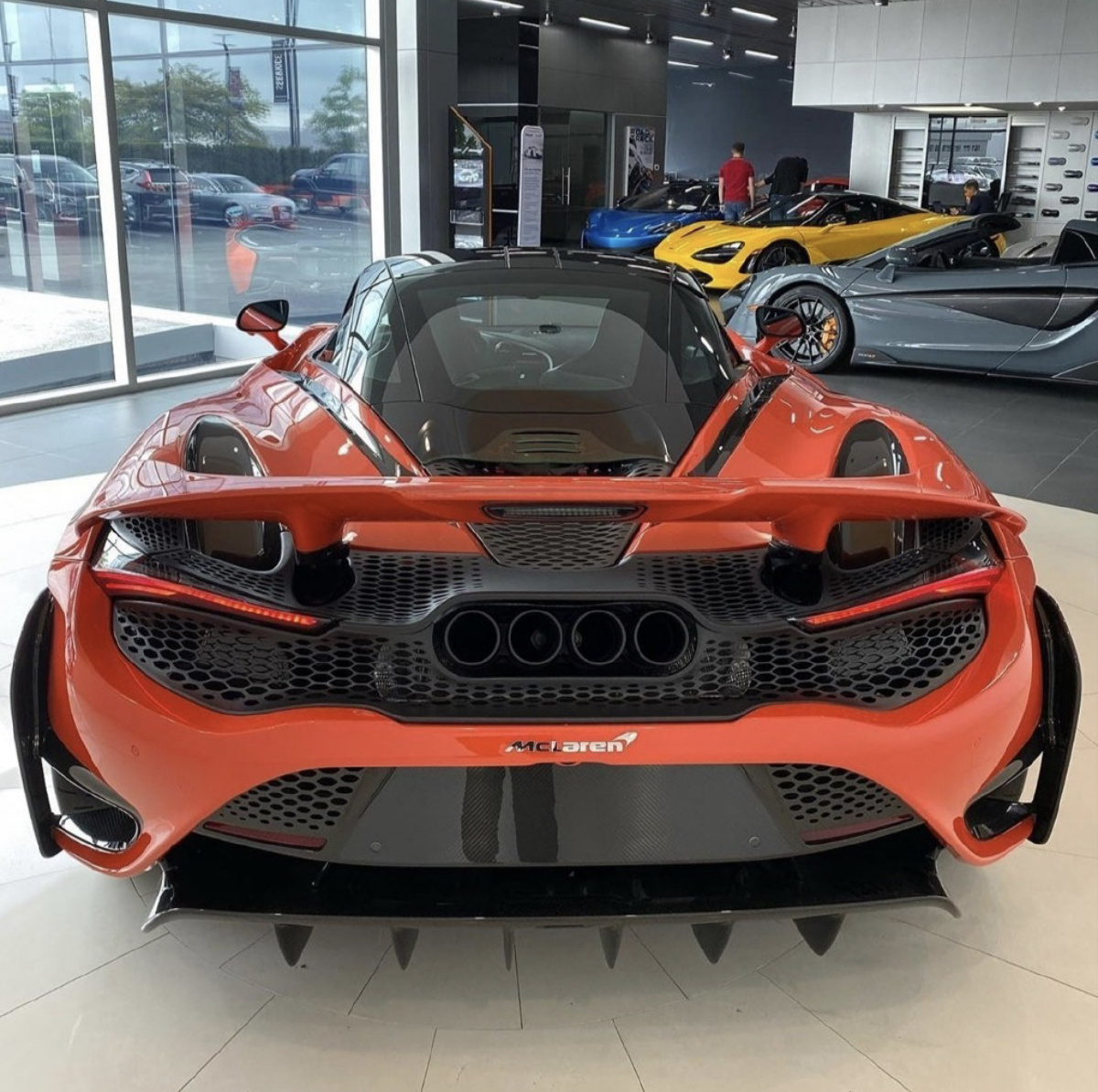 迈凯伦765lt迈凯伦全新性能猛兽28秒破百全球销量765台