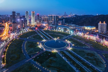 星海广场夜景（视觉中国）