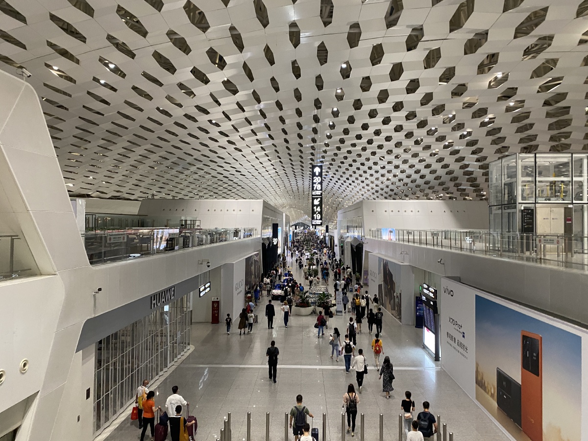 2021年10月1号国庆节深圳宝安机场登机过程见闻