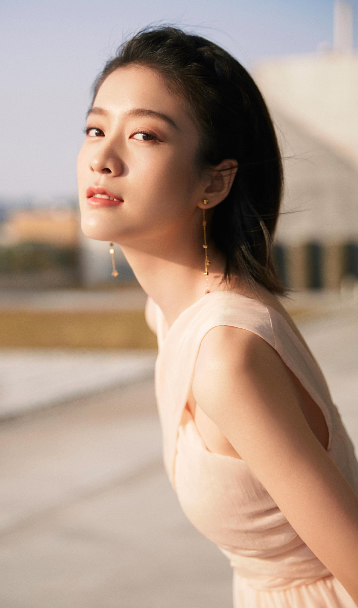 张雪迎时尚潮流美图欣赏