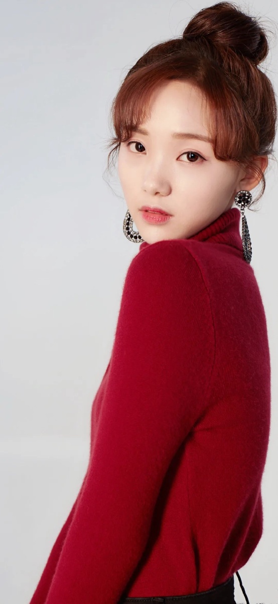 吕小雨万茜明星丨高清壁纸肤白貌美颜值美炸优雅甜美