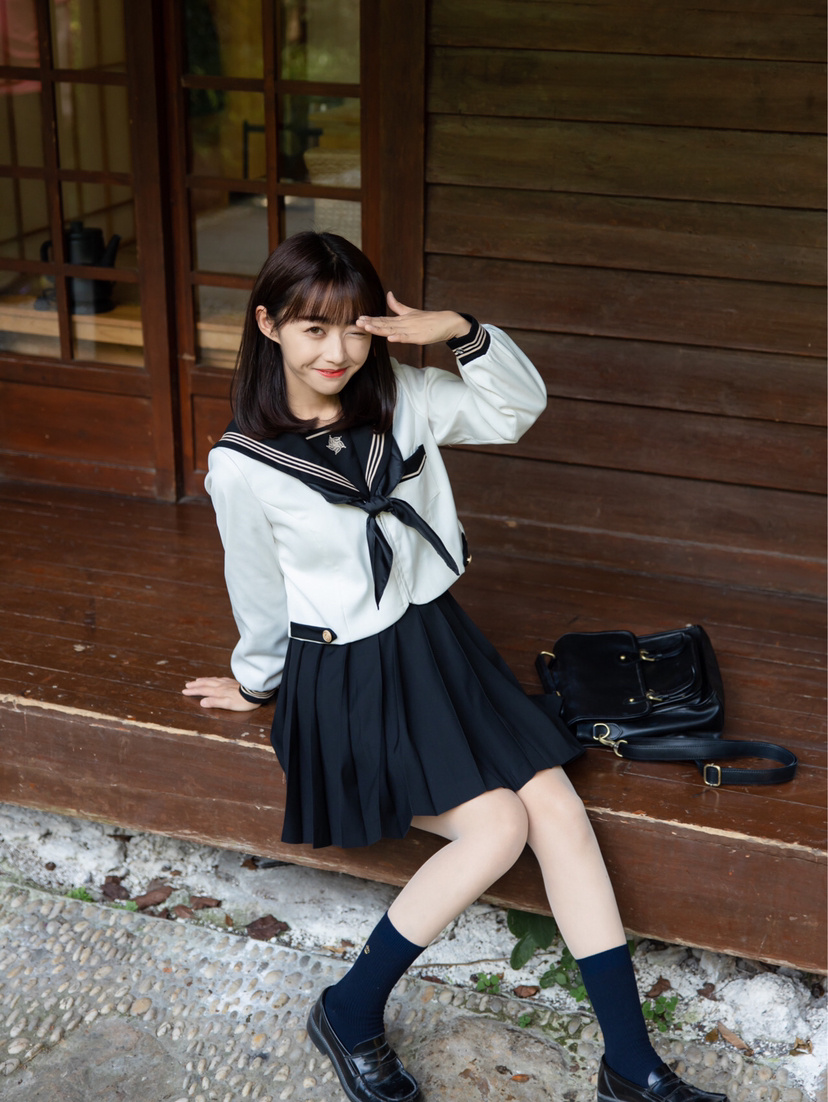 jk制服少女元气水手服