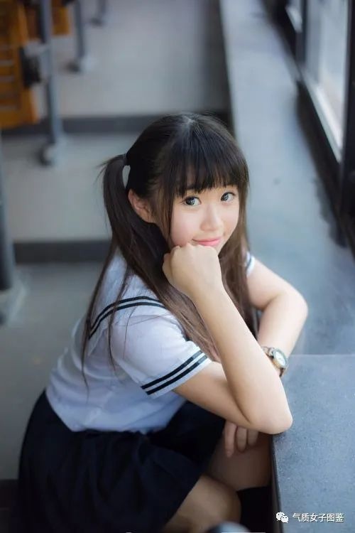 马尾辫清纯校花小萝莉校园阳光迷人写真