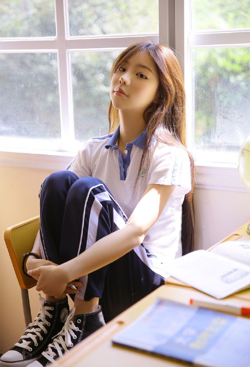 水手服漂亮美少女可爱清纯